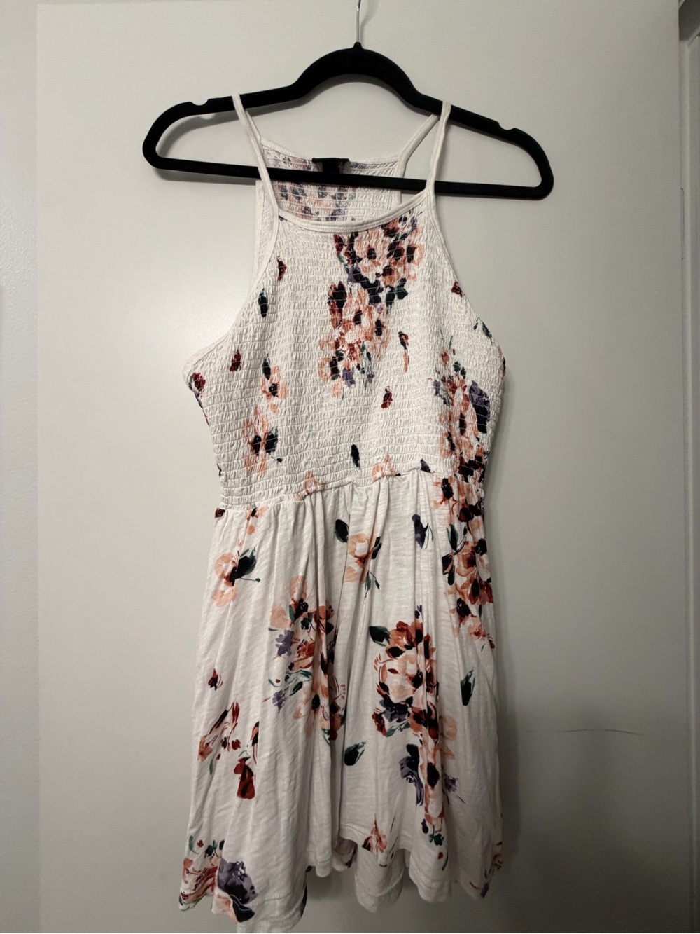 Size 1 torrid White Floral Halter with Pink & Purple Flowers